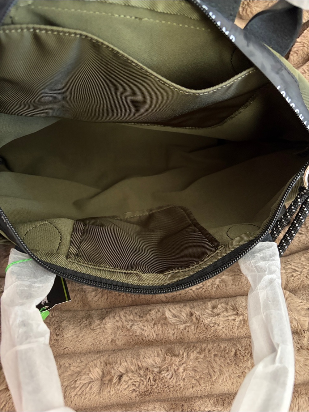 Longchamp Olive Green Nylon Tote Crossbody - Picture 4 of 13
